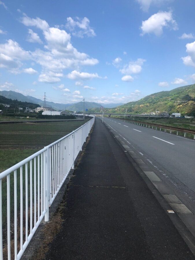 5日目:余裕ある一日、けれど街では浮いていた(徳島駅前▶鶴林寺手前)