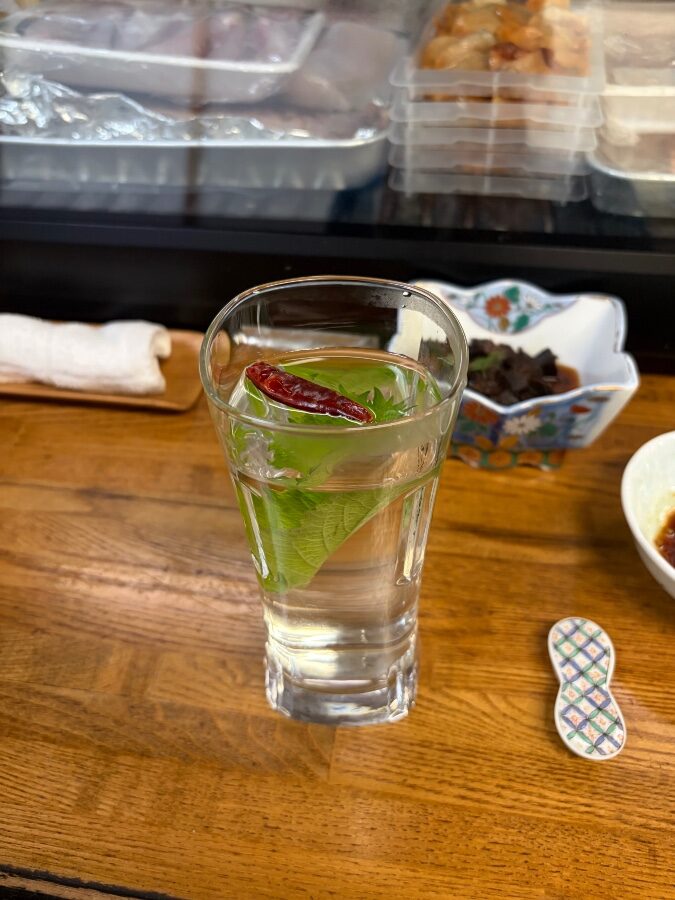 今治名物?「焼酎の金魚割り」